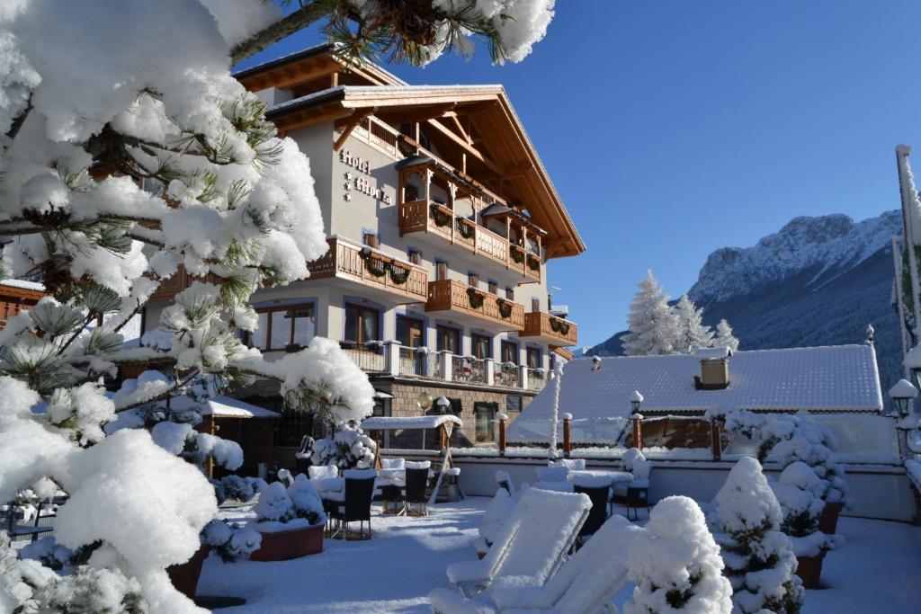 Monza Dolomites Hotel Moena Exterior foto